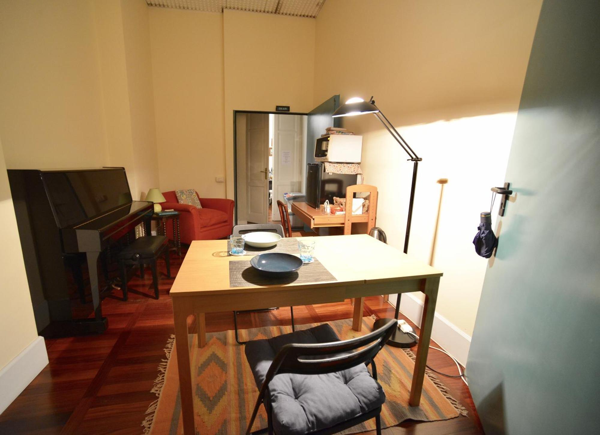 2 Camere Con Pianoforte Неаполь Экстерьер фото